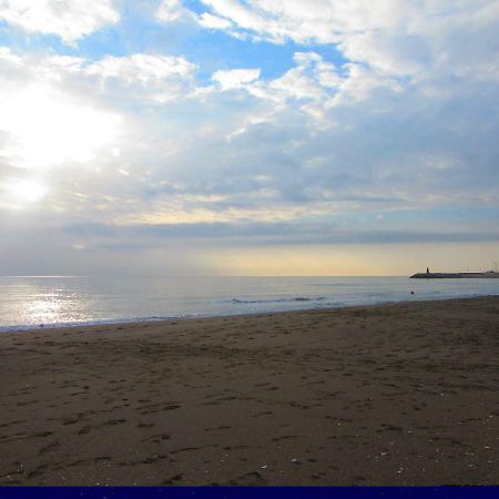 Carihuela Beach Torremolinos Exterior foto